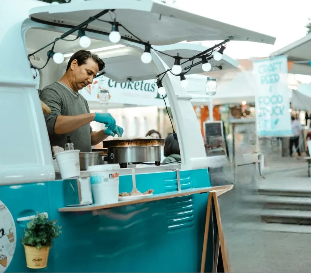 Food truck after the requested people have been removed.